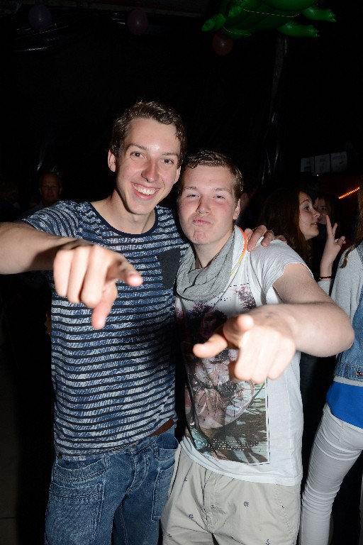 ../Images/Blacklight Ibiza Party 054.jpg